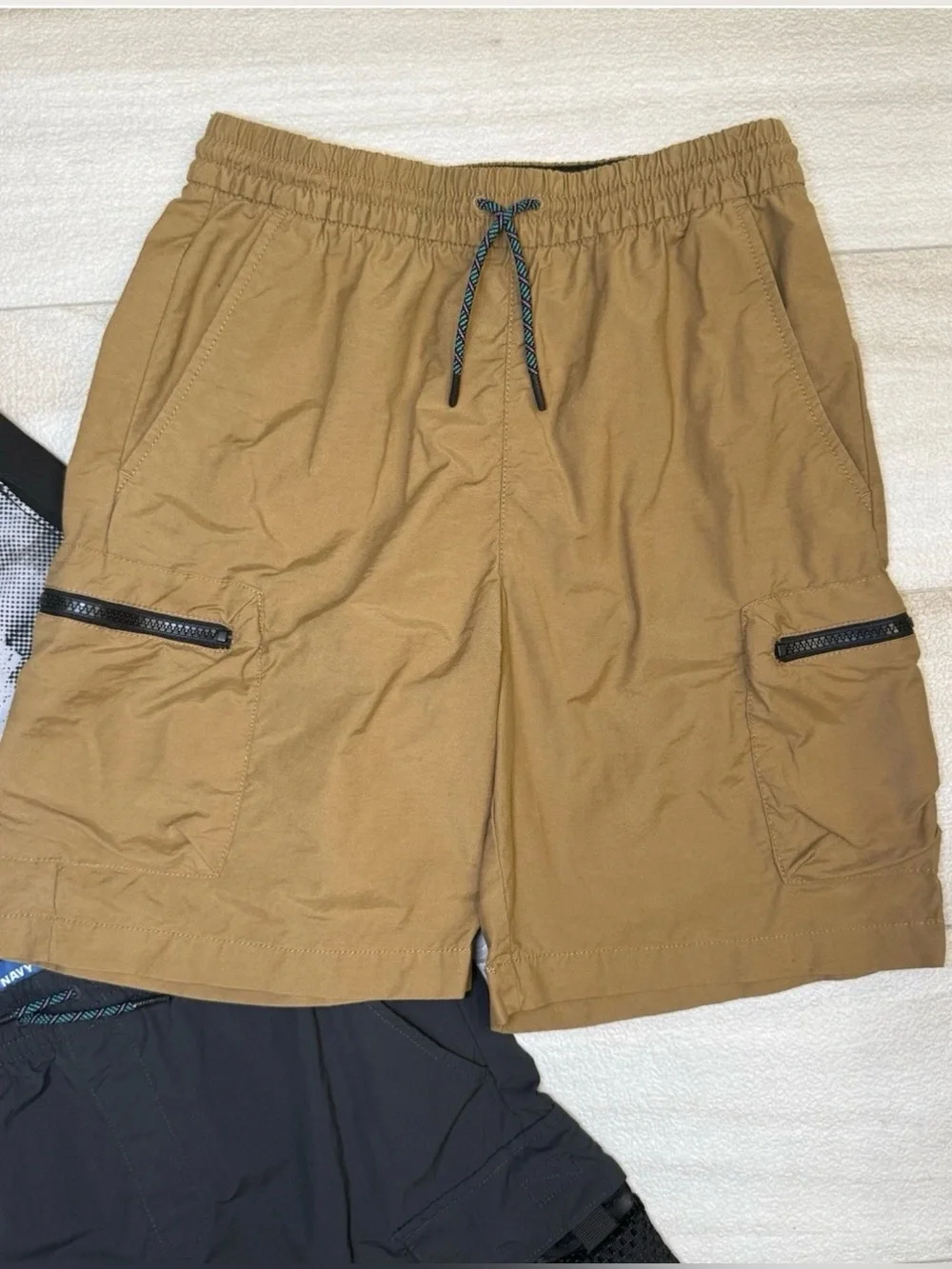 Lot Of 2 Old Navy Boys Sz YXL 14 16 Khaki & Black Cargo Shorts + Bonus Swim Suit